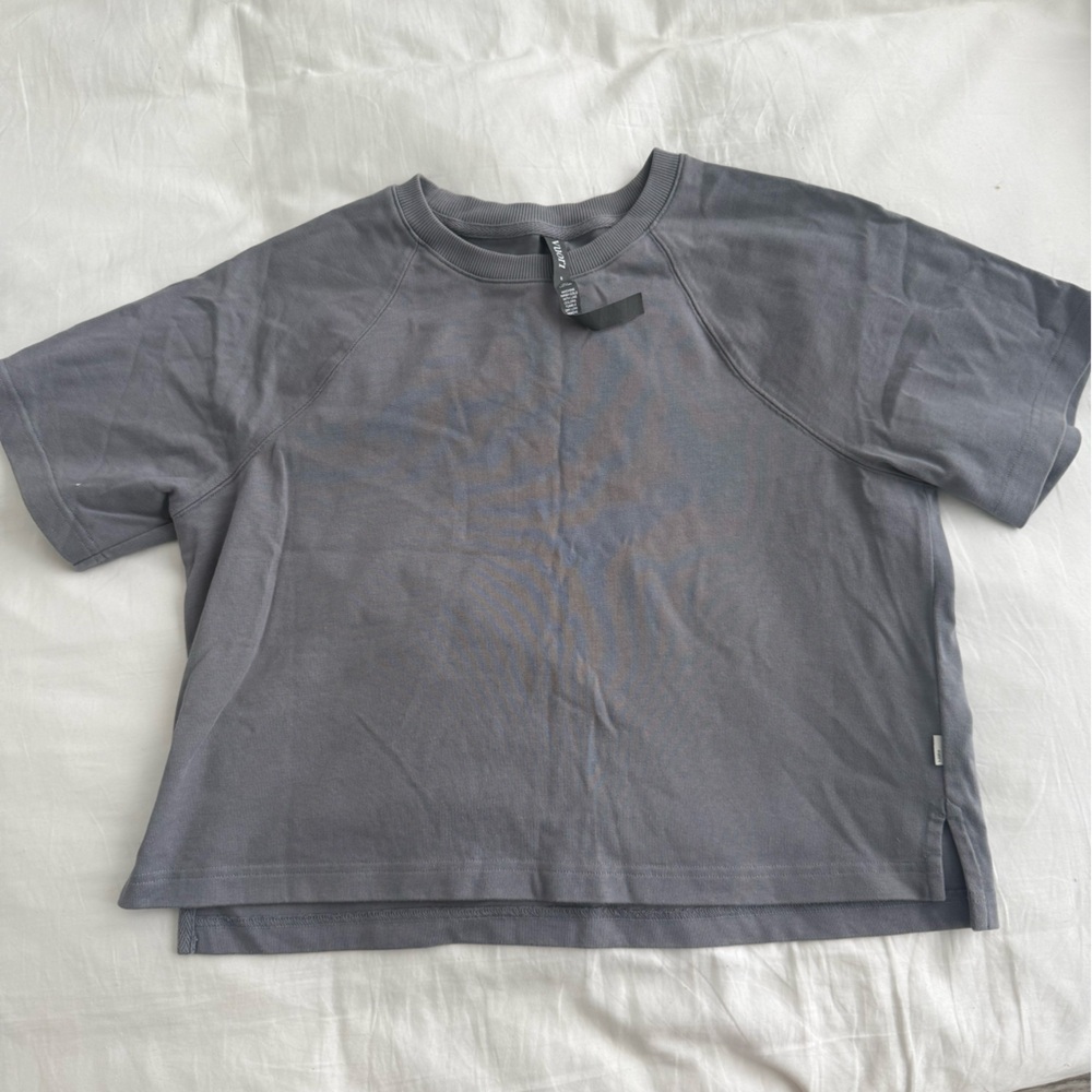 Grey vuori cropped tee